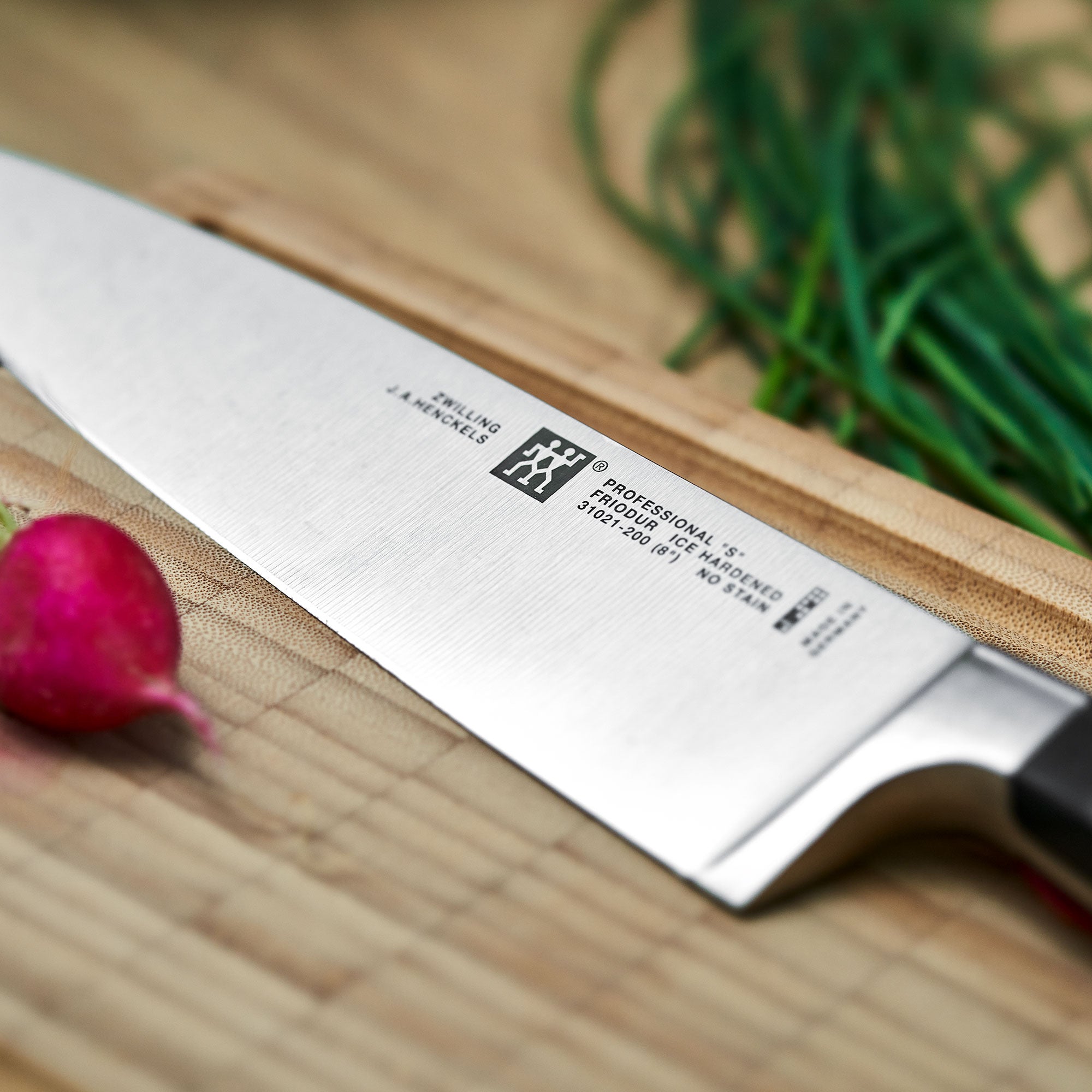 ZWILLING | PROFESSIONAL S - Нож за готвачи - Острие: 200 мм