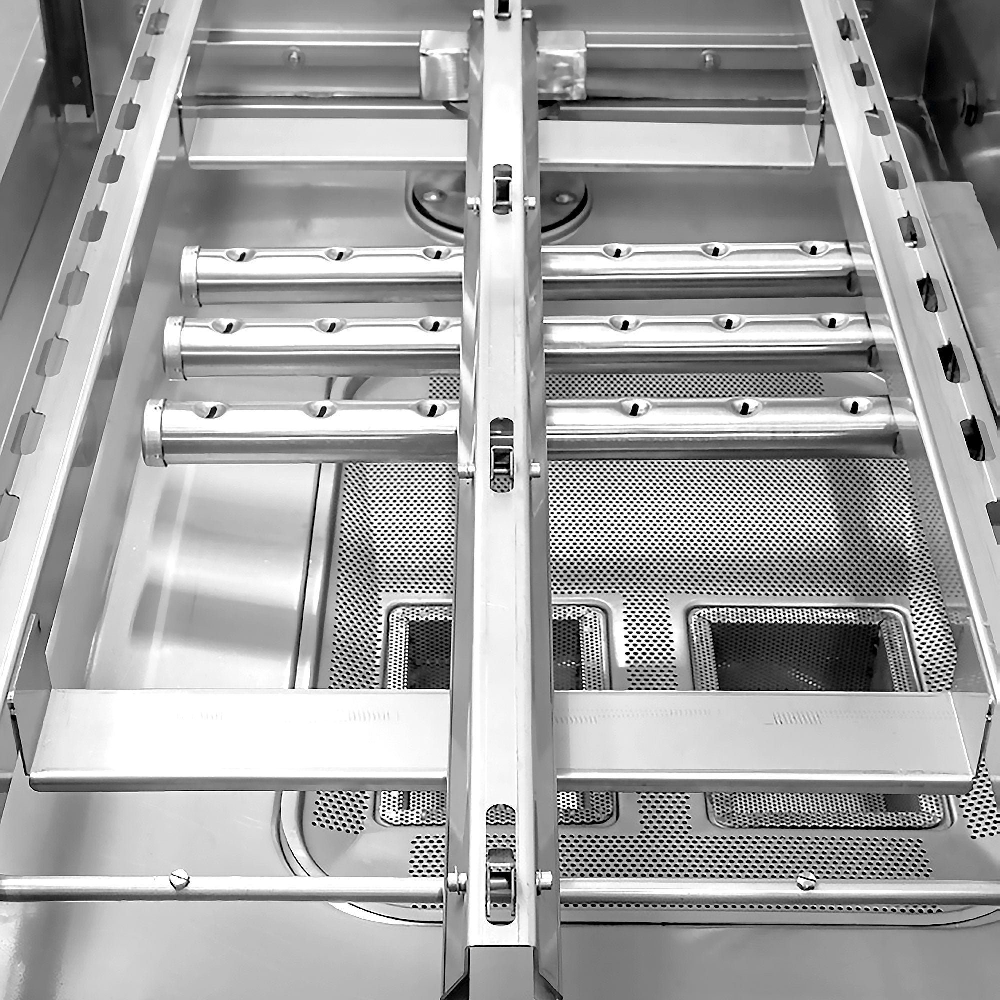 Rack conveyor dishwasher 11.25 kW - with detergent pump including RIGHT inlet table and outlet table