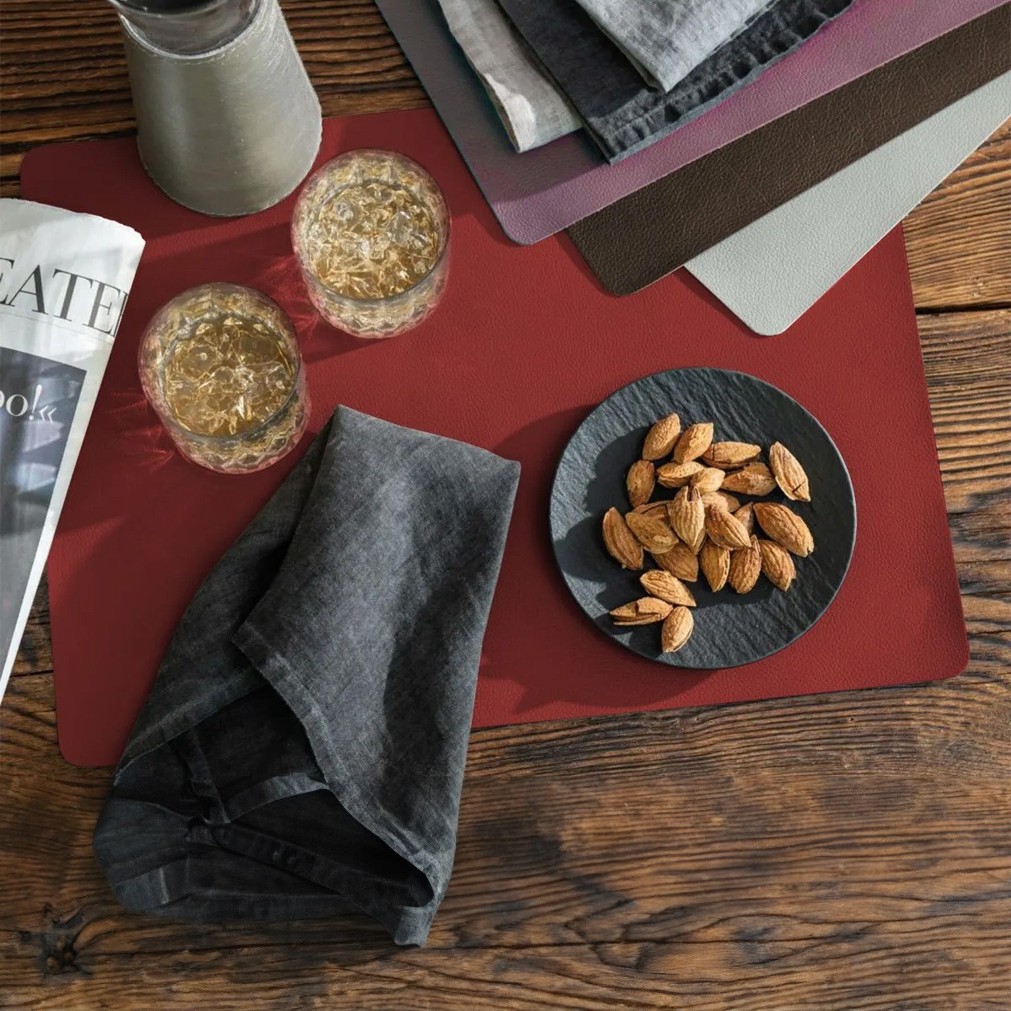 (144 pieces) Placemats for James - in elegant leather look - 33 x 46 cm - Burgundy