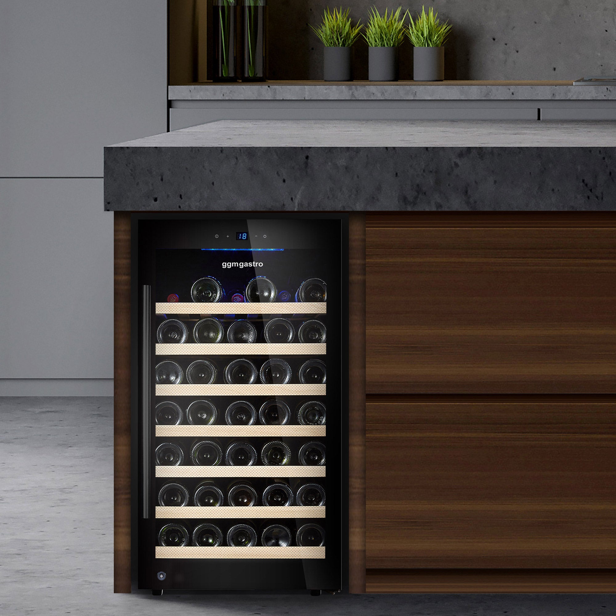 Wine refrigerator - 120 liters - black / with 1 climate zone