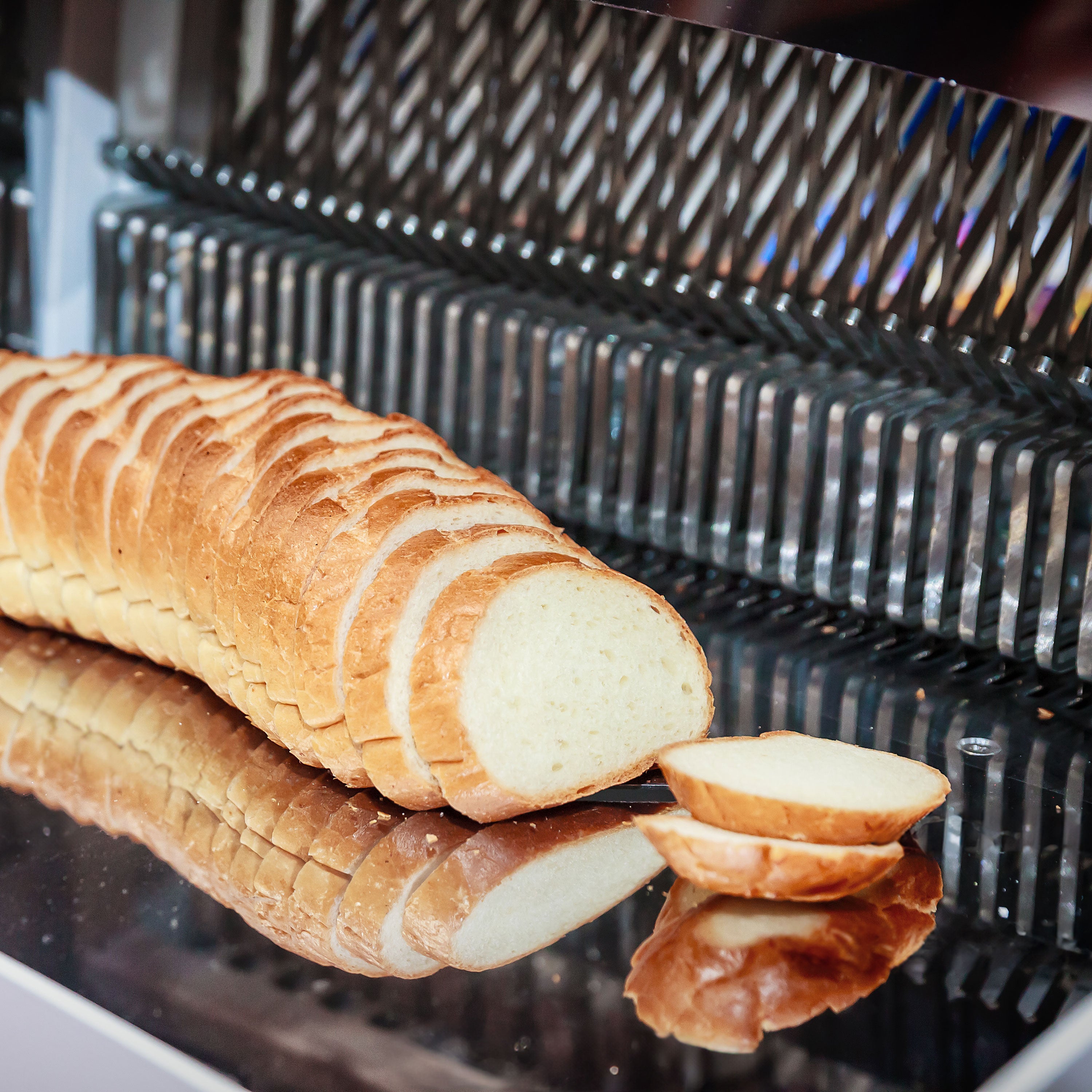 Desktop bread slicer - 370 W - slice thickness 10 mm