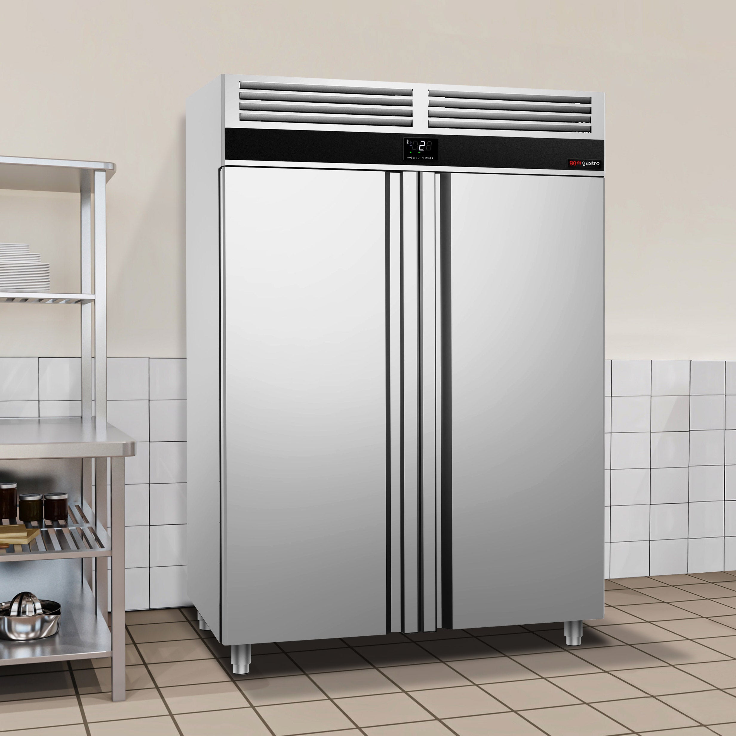 Хладилник - 1,41 х 0,82 м - 1400 литра - с 2 врати от неръждаема стомана